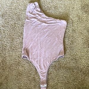 One sleeve body suit!